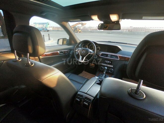 Mercedes C 250 2013, 113,000 km - 1.8 л - Bakı