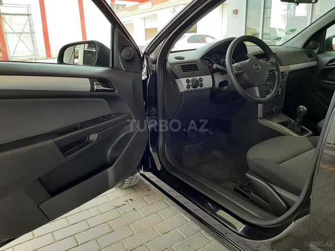 Opel Astra 2006, 168,000 km - 1.4 l - Bakı