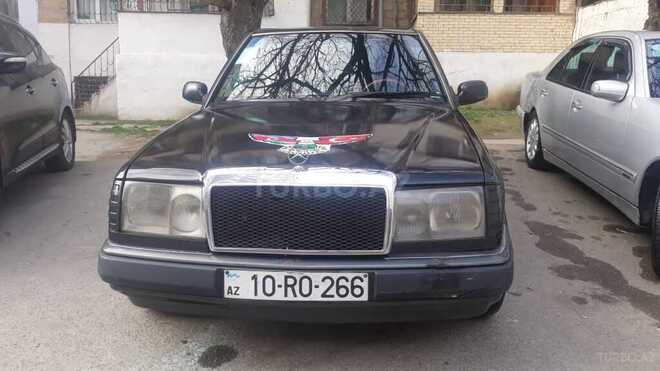 Mercedes E 300 1992, 457,321 km - 3.0 l - Bakı