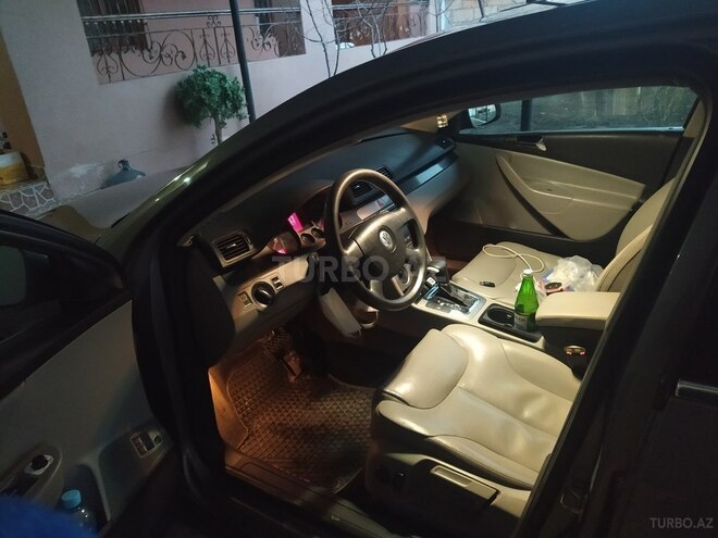 Volkswagen Passat 2006, 290,007 km - 2.0 л - Bakı