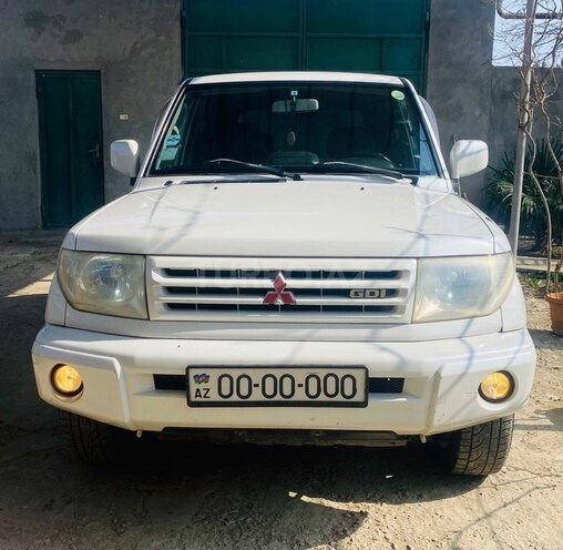 Mitsubishi Pajero io 2000, 230,000 km - 2.0 л - Gəncə