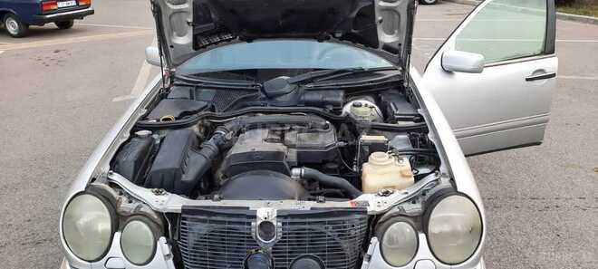 Mercedes E 230 1996, 275,000 km - 2.3 l - Gəncə