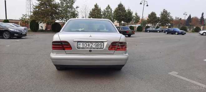 Mercedes E 230 1996, 275,000 km - 2.3 l - Gəncə