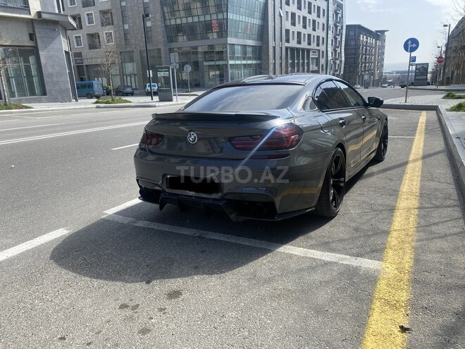 BMW M6 2013, 98,000 km - 4.4 l - Bakı