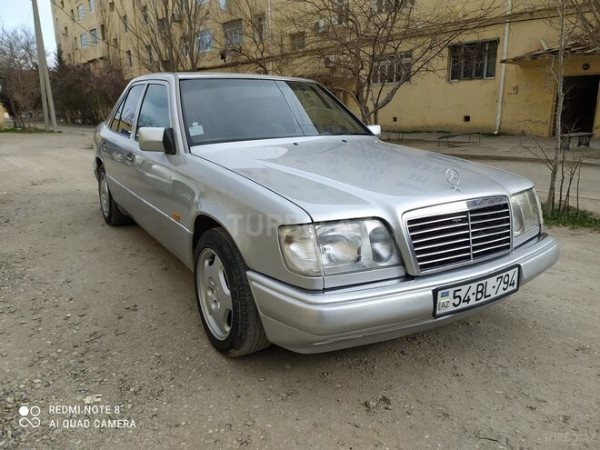 Mercedes E 200 1995, 543,687 km - 2.0 l - Sumqayıt