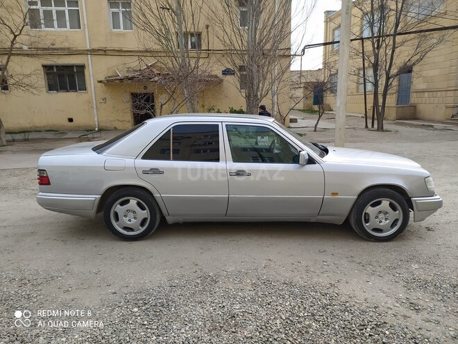 Mercedes E 200 1995, 543,687 km - 2.0 l - Sumqayıt