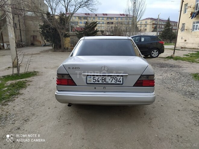 Mercedes E 200 1995, 543,687 km - 2.0 l - Sumqayıt