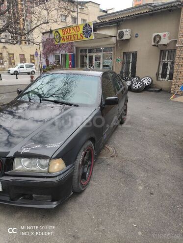 BMW 320 1995, 450,000 km - 2.0 l - Bakı
