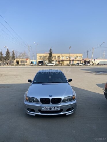 BMW 325 2004, 318,220 km - 2.2 l - Yevlax
