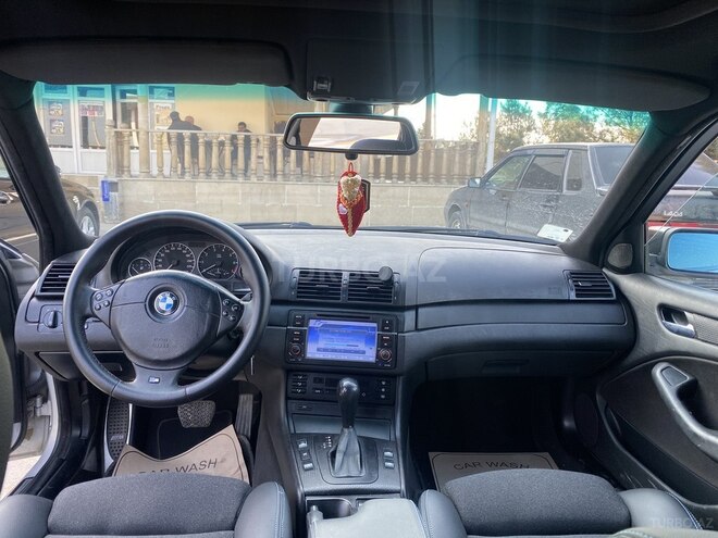BMW 325 2004, 318,220 km - 2.2 l - Yevlax