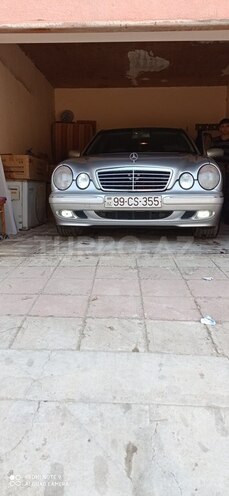 Mercedes E 240 2000, 296,000 km - 2.6 l - Bakı