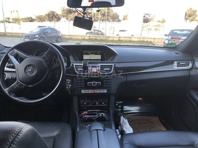 Mercedes E 220 2014, 117,000 km - 2.2 l - Bakı