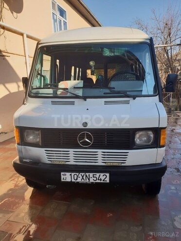 Mercedes 208 D 1994, 200,000 km - 2.4 l - Ağsu