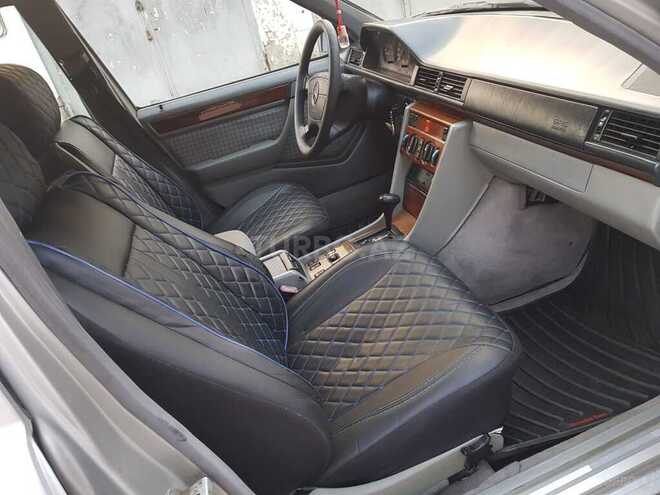 Mercedes E 220 1995, 394,000 km - 2.2 л - Bakı