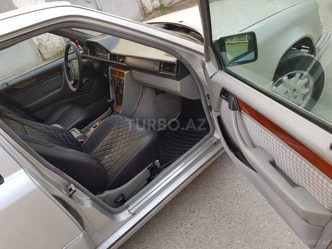 Mercedes E 220 1995, 394,000 km - 2.2 л - Bakı