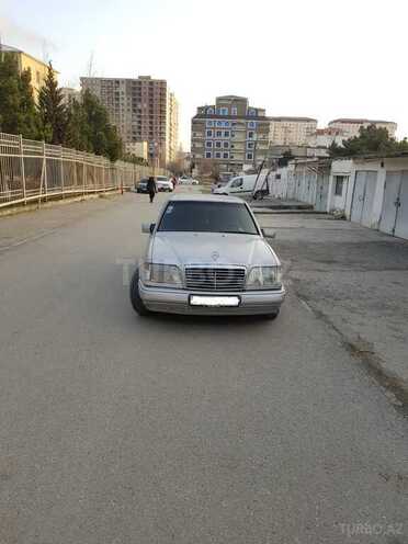 Mercedes E 220 1995, 394,000 km - 2.2 л - Bakı