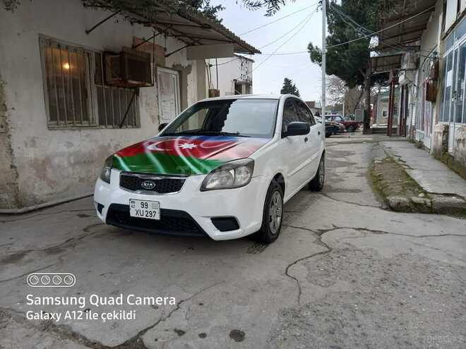 Kia Rio 2010, 409,000 km - 1.4 l - Bakı