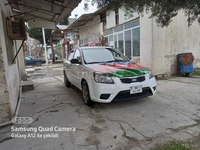 Kia Rio 2010, 409,000 km - 1.4 l - Bakı