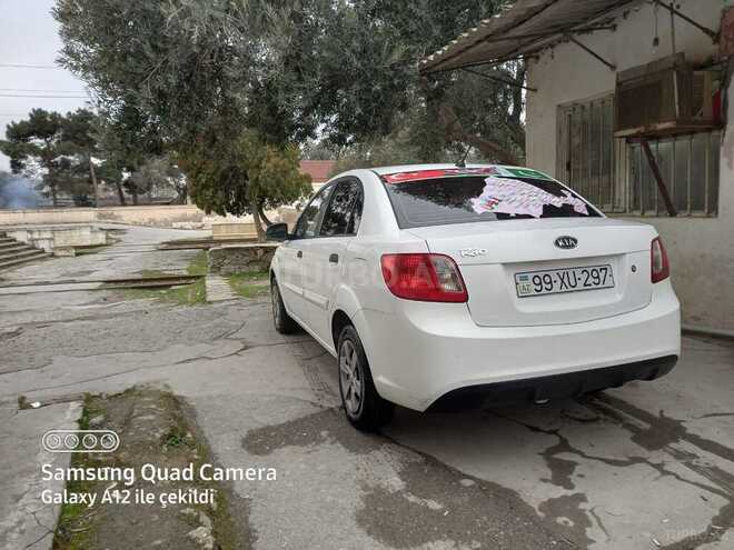 Kia Rio 2010, 409,000 km - 1.4 l - Bakı