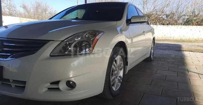 Nissan Altima 2012, 121,000 km - 2.5 l - Salyan