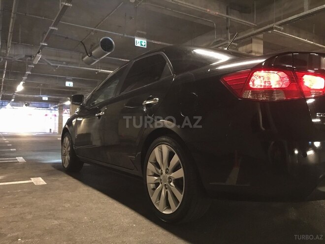 Kia Cerato 2012, 185,500 km - 2.0 l - Bakı
