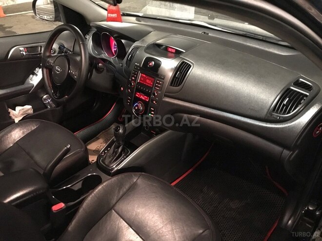 Kia Cerato 2012, 185,500 km - 2.0 l - Bakı