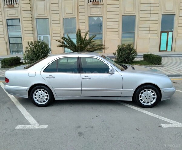 Mercedes E 240 1999, 347,253 km - 2.4 l - Sumqayıt