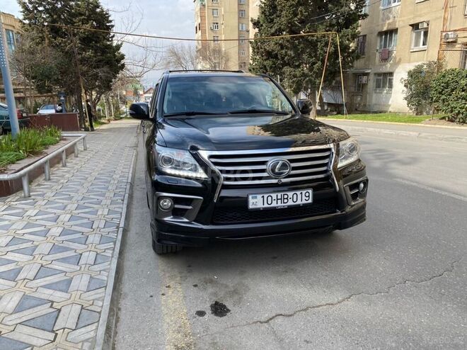 Lexus LX 570 2013, 138,000 km - 5.7 л - Bakı