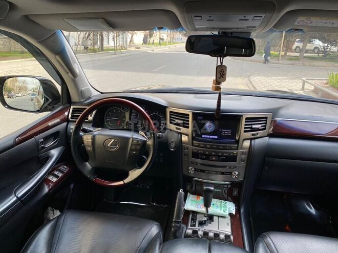 Lexus LX 570 2013, 138,000 km - 5.7 л - Bakı