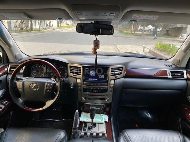 Lexus LX 570 2013, 138,000 km - 5.7 л - Bakı