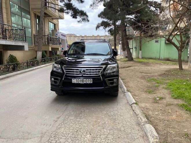 Lexus LX 570 2013, 138,000 km - 5.7 л - Bakı