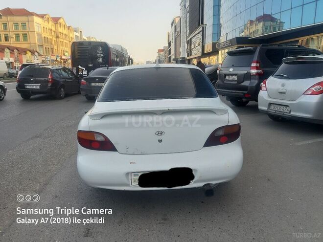 Hyundai Elantra 1996, 325,488 km - 2.0 л - Bakı