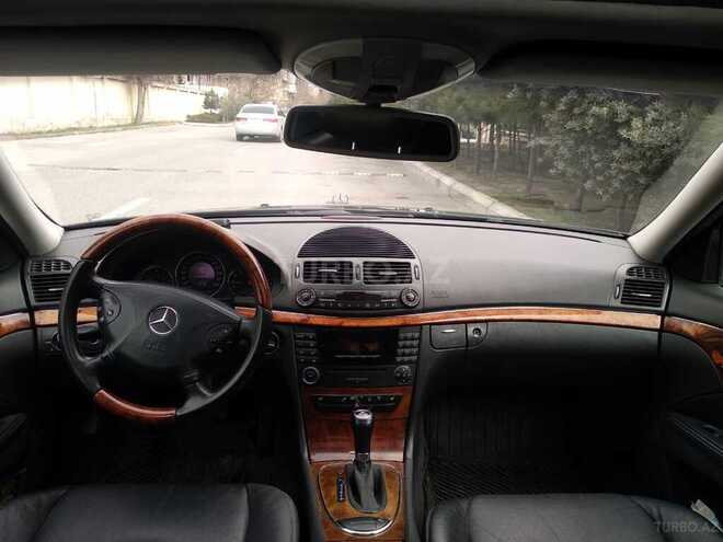 Mercedes E 200 2003, 265,000 km - 1.8 l - Bakı