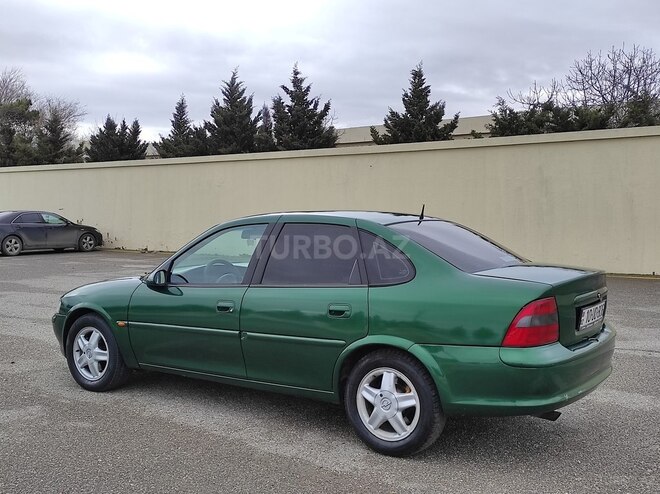 Opel Vectra 1996, 280,000 km - 2.0 l - Sumqayıt
