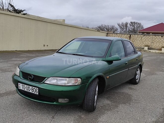 Opel Vectra 1996, 280,000 km - 2.0 l - Sumqayıt