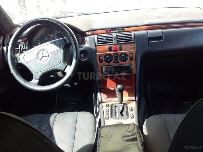 Mercedes E 230 1996, 400,000 km - 2.3 l - Bakı
