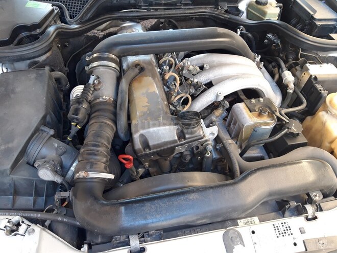 Mercedes E 290 1996, 368,312 km - 2.9 l - Yevlax