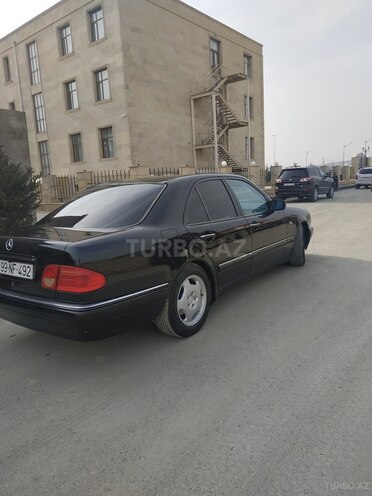 Mercedes E 280 1999, 430,000 km - 2.8 l - Bakı