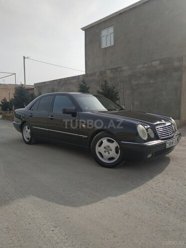 Mercedes E 280 1999, 430,000 km - 2.8 l - Bakı