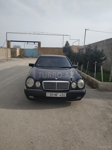 Mercedes E 280 1999, 430,000 km - 2.8 l - Bakı