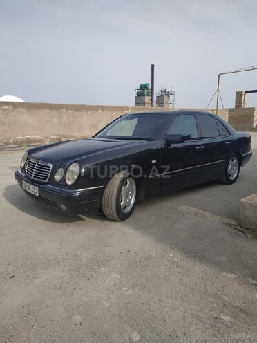 Mercedes E 280 1999, 430,000 km - 2.8 l - Bakı