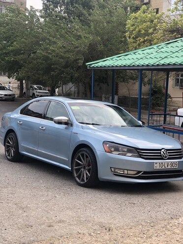 Volkswagen Passat 2013, 260,000 km - 2.5 л - Bakı