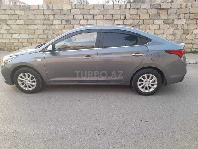Hyundai Accent 2018, 79,632 km - 1.6 л - Sumqayıt