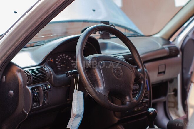 Opel Astra 1997, 451,144 km - 1.6 l - Bakı