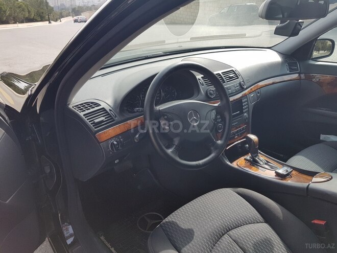 Mercedes E 220 2005, 343,200 km - 2.2 л - Bakı