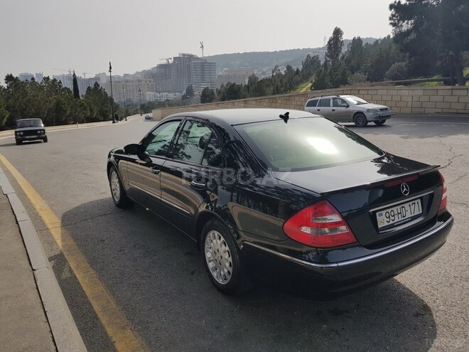 Mercedes E 220 2005, 343,200 km - 2.2 л - Bakı