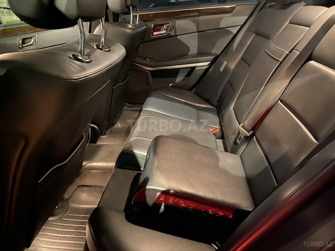 Mercedes E 200 2011, 221,000 km - 1.8 l - Bakı