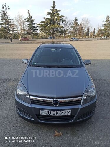 Opel Astra 2005, 165,000 km - 1.3 l - Gəncə