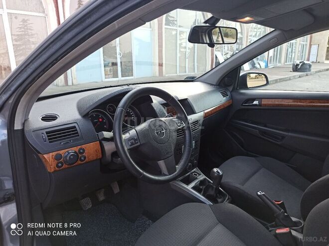 Opel Astra 2005, 165,000 km - 1.3 l - Gəncə