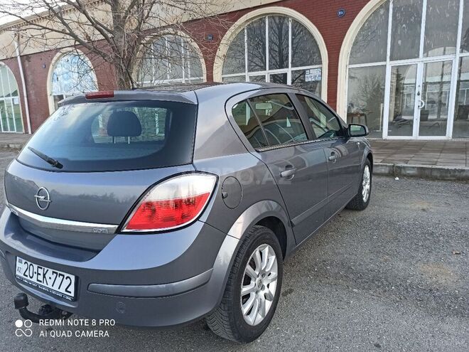 Opel Astra 2005, 165,000 km - 1.3 l - Gəncə